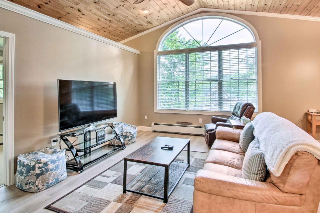 Readfield Retreat With Lake Maranacook Views! ภายนอก รูปภาพ